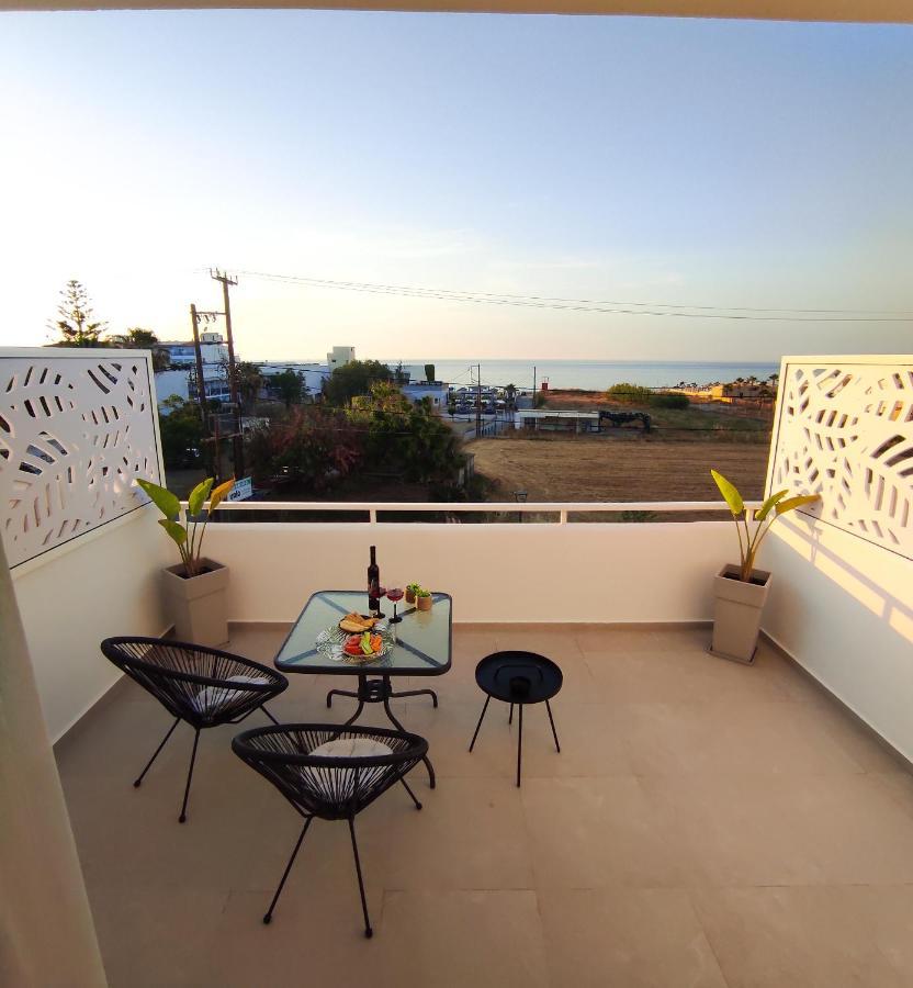 Poseidonas Luxury Apartment Платанес Екстер'єр фото